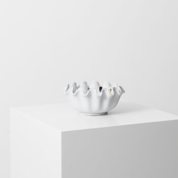 Wilhelm Kåge ceramic bowl model Våga by Gustavsberg at Studio Schalling