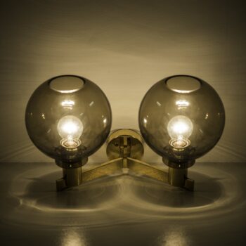 Hans-Agne Jakobsson wall lamps model V-305/2 at Studio Schalling