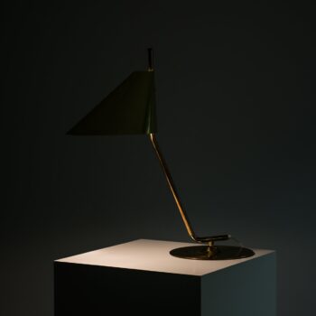 Hans-Agne Jakobsson table lamp B-260 at Studio Schalling