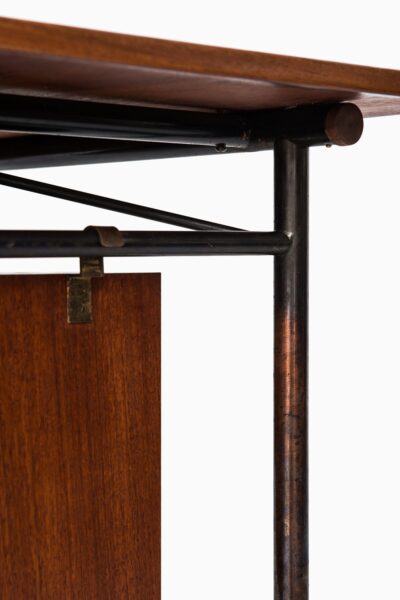 Finn Juhl desk model BO-69 in teak at Studio Schalling