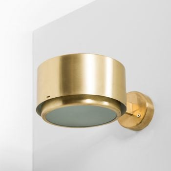 Hans-Agne Jakobsson wall lamps model V-118 at Studio Schalling