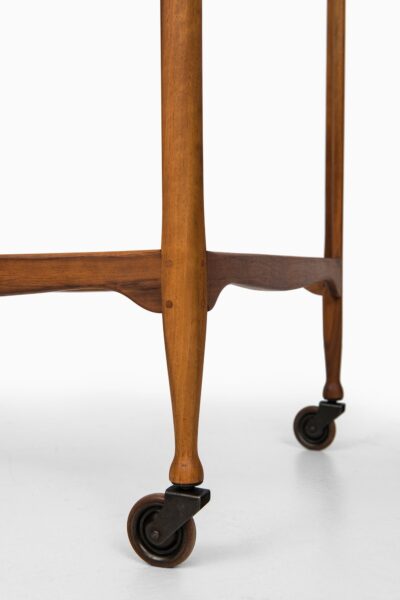 Peder Moos trolley in mahogany and glass at Studio Schalling