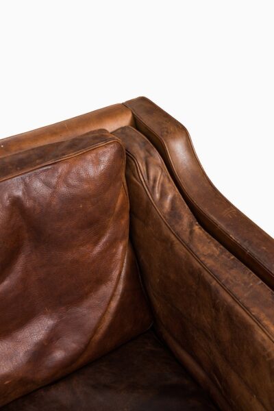 Børge Mogensen sofa model 2213 in cognac brown leather at Studio Schalling