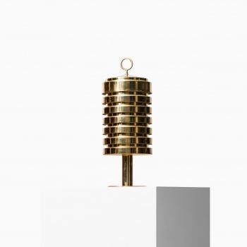 Hans-Agne Jakobsson B-99 table lamp in brass at Studio Schalling