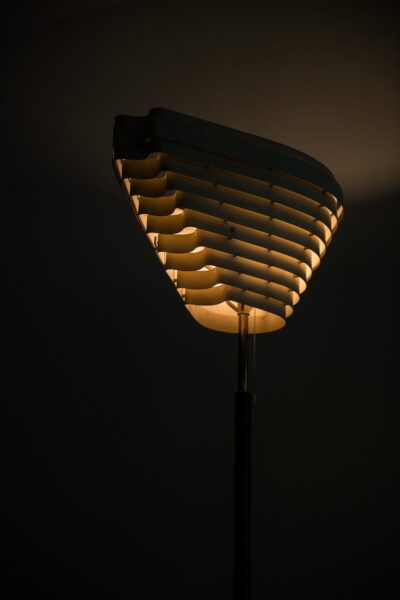 Alvar Aalto angel wing floor lamp by Valaistustyö at Studio Schalling
