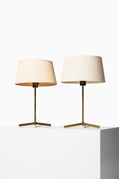 Yasha Hiefetz table lamp model B-31 by Bergbom at Studio Schalling