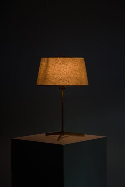 Yasha Hiefetz table lamp model B-31 by Bergbom at Studio Schalling