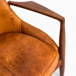 Ib Kofod-Larsen Seal easy chair at Studio Schalling
