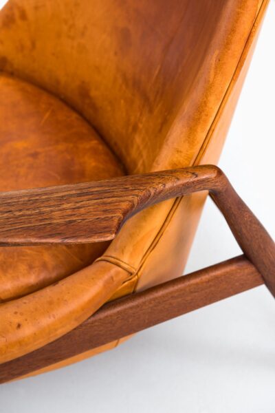 Ib Kofod-Larsen Seal easy chair at Studio Schalling