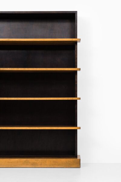 Axel Einar Hjorth bookcase Oh boy at Studio Schalling