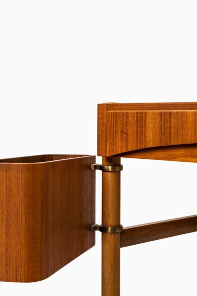 Bertil Fridhagen vanity in teak by Bodafors at Studio Schalling