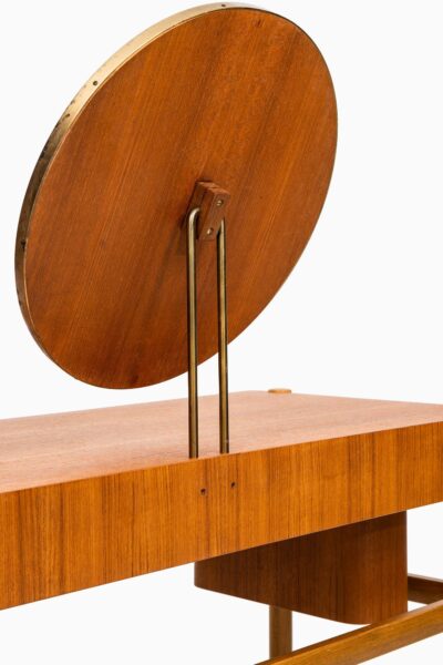 Bertil Fridhagen vanity in teak by Bodafors at Studio Schalling