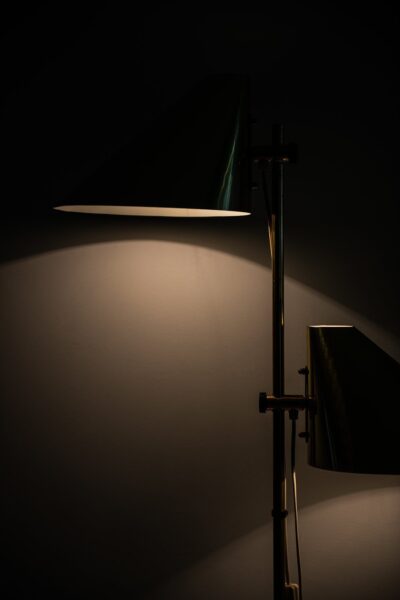 Hans-Agne Jakobsson floor lamp model G-185 at Studio Schalling