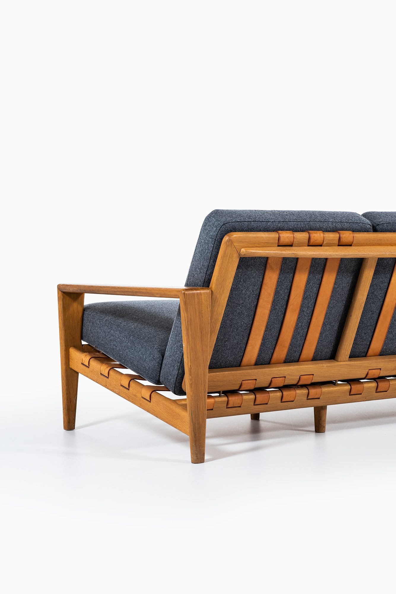 Svante Skogh sofa model Bodö in oak at Studio Schalling