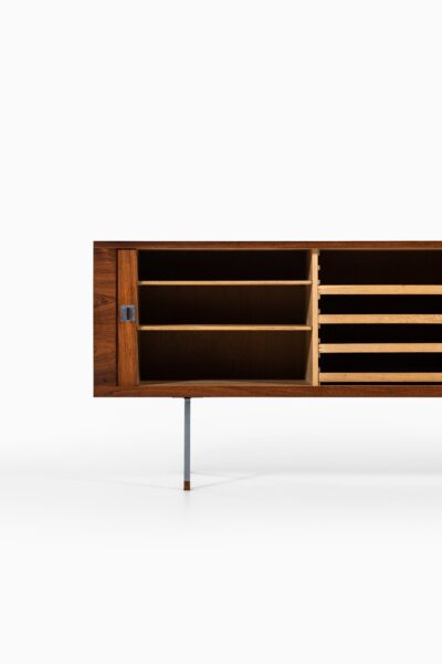 Hans Wegner RY-25 / President sideboard at Studio Schalling