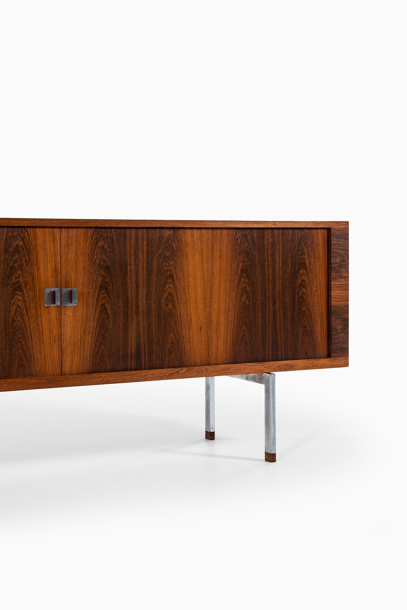 Hans Wegner RY-25 / President sideboard at Studio Schalling