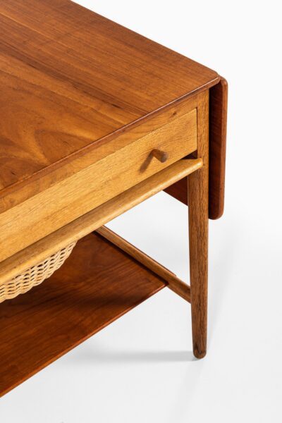 Hans Wegner AT-33 side table by Andreas Tuck at Studio Schalling