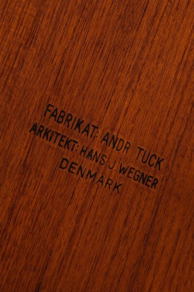 Hans Wegner AT-303 dining table in teak at Studio Schalling