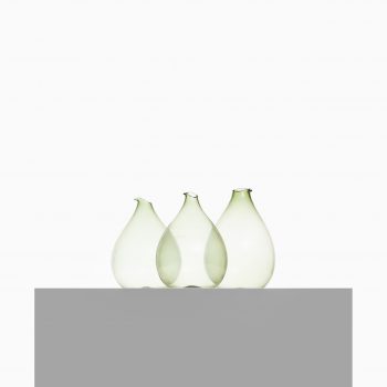 Kjell Blomberg glass vases by Gullaskruf at Studio Schalling