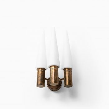 Hans-Agne Jakobsson wall lamps model S-1987/3 at Studio Schalling