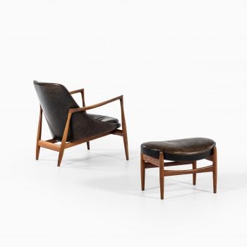 Ib Kofod-Larsen Elizabeth easy chair with stool at Studio Schalling