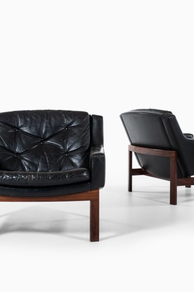 Easy chairs in rosewood and black leather at Studio Schalling