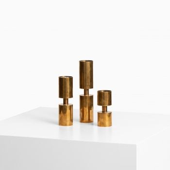 Thelma Zoéga set of 3 candlesticks in brass at Studio Schalling