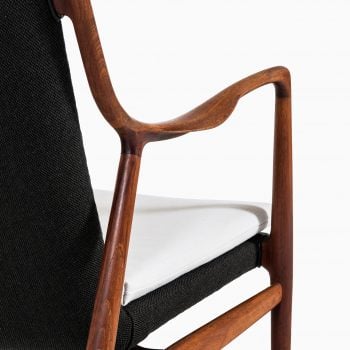 Finn Juhl NV-45 easy chairs by Niels Vodder at Studio Schalling