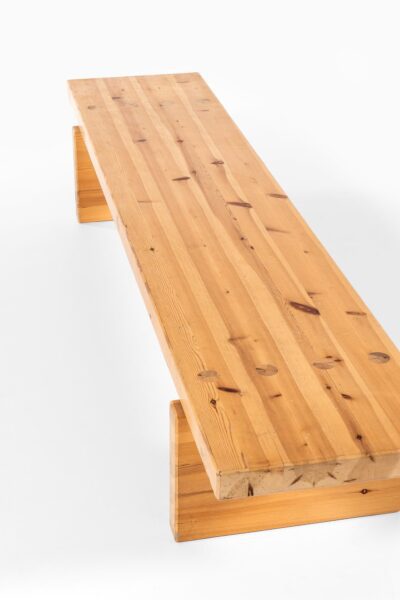 Roland Wilhelmsson bench in pine at Studio Schalling