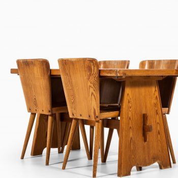 Göran Malmvall dining table in solid pine at Studio Schalling