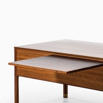 Ole Wanscher desk in rosewood and brass at Studio Schalling