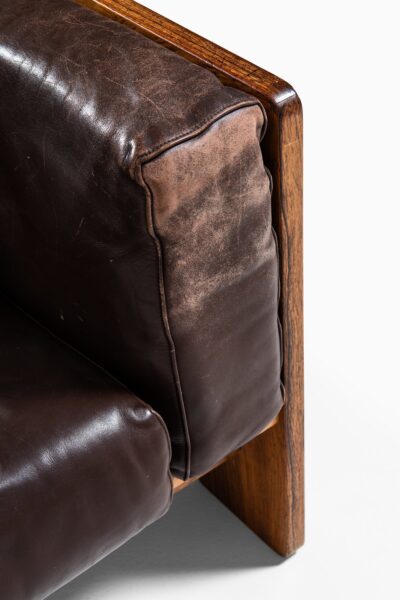 Tobia Scarpa Bastiano sofa in brown leather at Studio Schalling