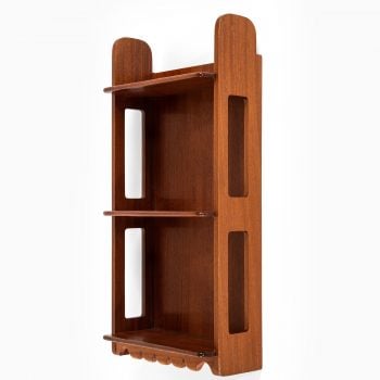 Josef Frank wallhanged bookshelves in mahogany at Studio Schalling