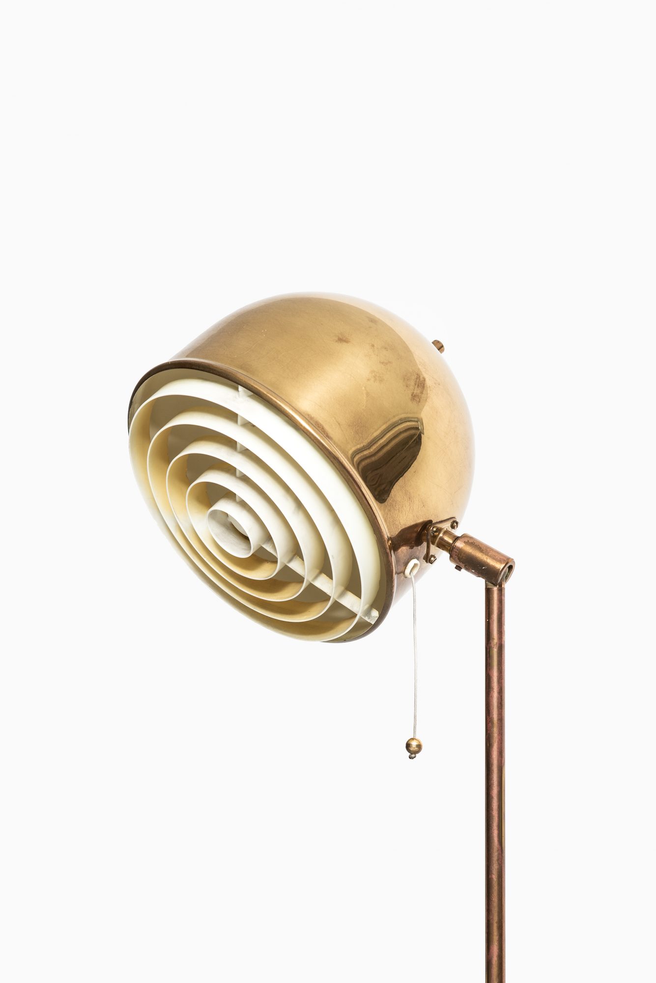 Bergbom floor lamp model G-075 in brass at Studio Schalling