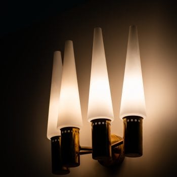 Hans-Agne Jakobsson S-1987/4 wall lamps at Studio Schalling