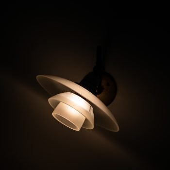 Poul Henningsen wall lamp model PH-1/1 at Studio Schalling