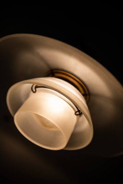 Poul Henningsen wall lamp model PH-1/1 at Studio Schalling