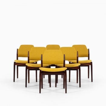 Arne Vodder model 462 dining chairs by Sibast at Studio Schalling