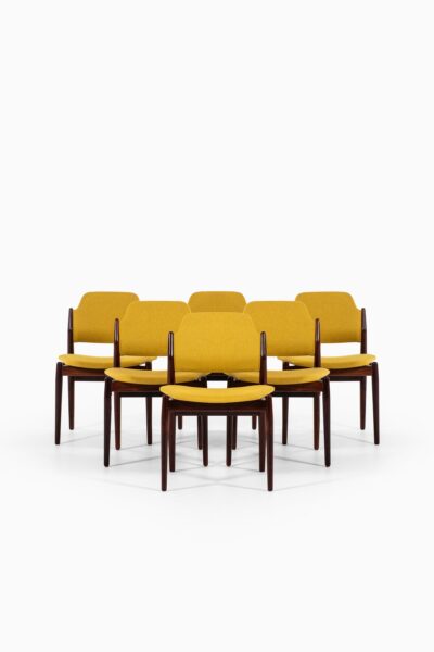 Arne Vodder model 462 dining chairs by Sibast at Studio Schalling