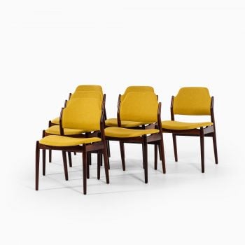 Arne Vodder model 462 dining chairs by Sibast at Studio Schalling