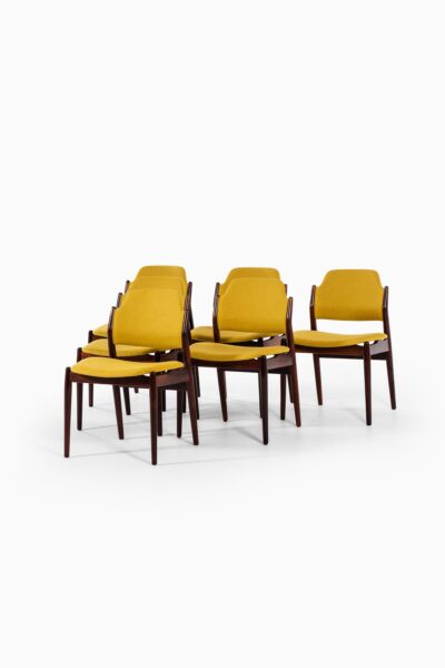 Arne Vodder model 462 dining chairs by Sibast at Studio Schalling