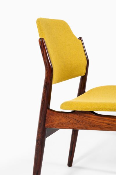 Arne Vodder model 462 dining chairs by Sibast at Studio Schalling