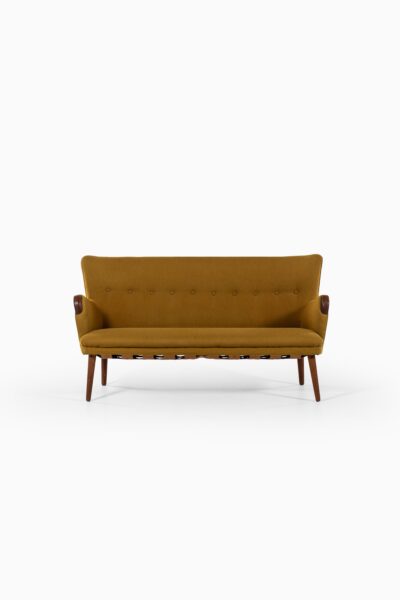 Sofa attributed to Kurt Olsen in teak at Studio Schalling