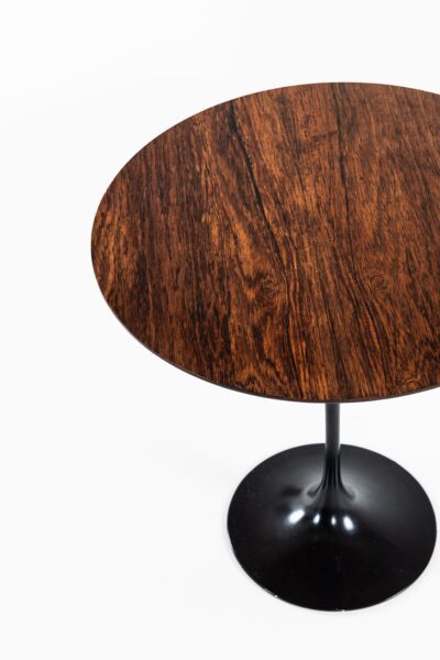 Eero Saarinen tulip side table in rosewood at Studio Schalling