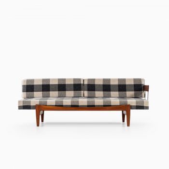 Ib Kofod-Larsen sofa / daybed in teak at Studio Schalling