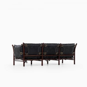 Arne Norell Ilona sofa in black leather at Studio Schalling