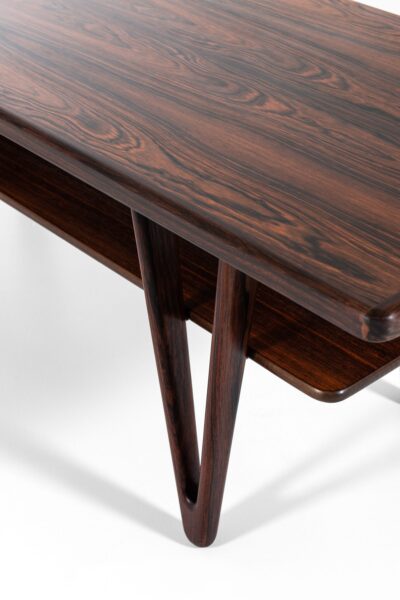 Nanna Ditzel coffee table in rosewood at Studio Schalling
