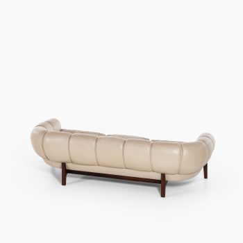 Illum Wikkelsø sofa model Croissant at Studio Schalling