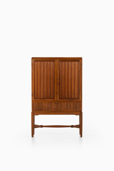 Carl Malmsten cabinet by Hjalmar Wikström at Studio Schalling