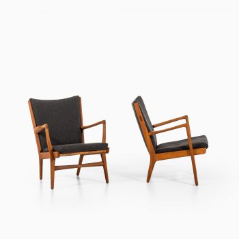 Hans Wegner AP-16 easy chairs by AP-Stolen at Studio Schalling